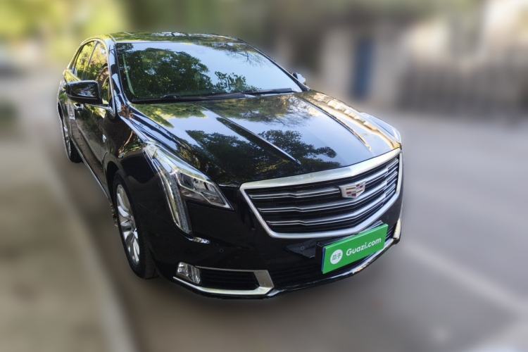 Used Cadillac XTS 2018 28T Elite Edition Front Right 45 Deg