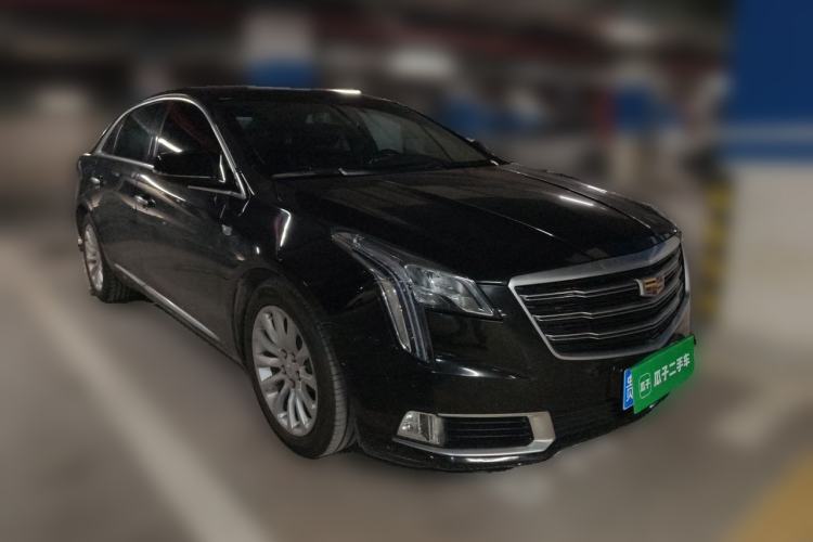 Used Cadillac XTS 2018 28T Elite Edition Front Right 45 Deg