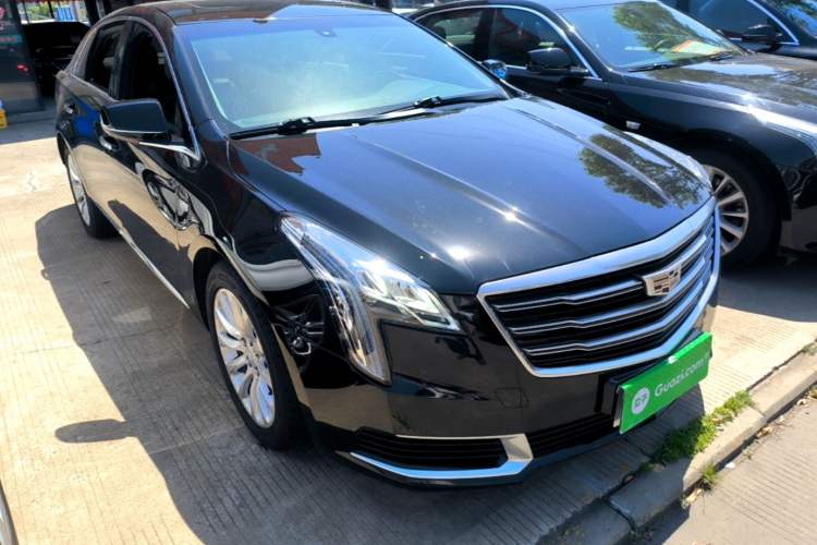 Used Cadillac XTS 2018 28T Tech Edition Front Right 45 Deg