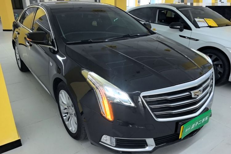 Used Cadillac XTS 2018 28T Tech Edition Front Right 45 Deg