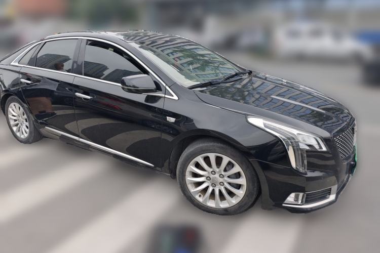 Used Cadillac XTS 2018 28T Elite Edition Front Right 45 Deg