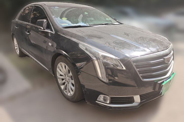 Used Cadillac XTS 2018 28T Elite Edition Front Right 45 Deg