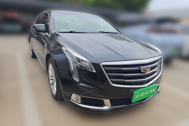 Used Cadillac XTS 2018 28T Elite Edition Front Right 45 Deg