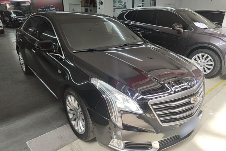 Used Cadillac XTS 2018 28T Elite Edition Front Right 45 Deg