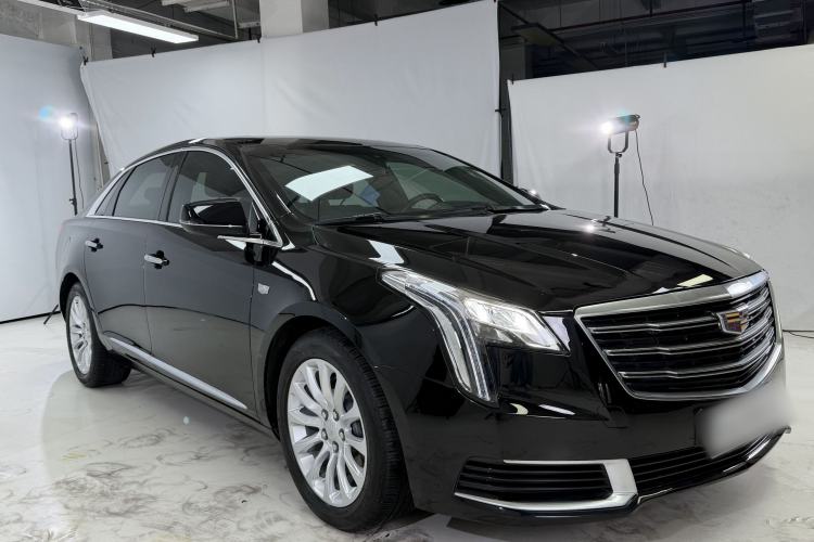 Used Cadillac XTS 2018 28T Tech Edition Front Right 45 Deg