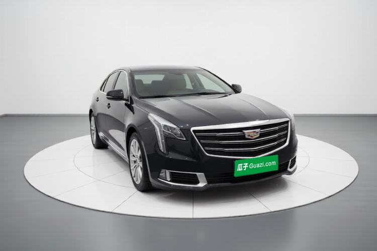 Used Cadillac XTS 2018 28T Elite Edition Front Right 45 Deg