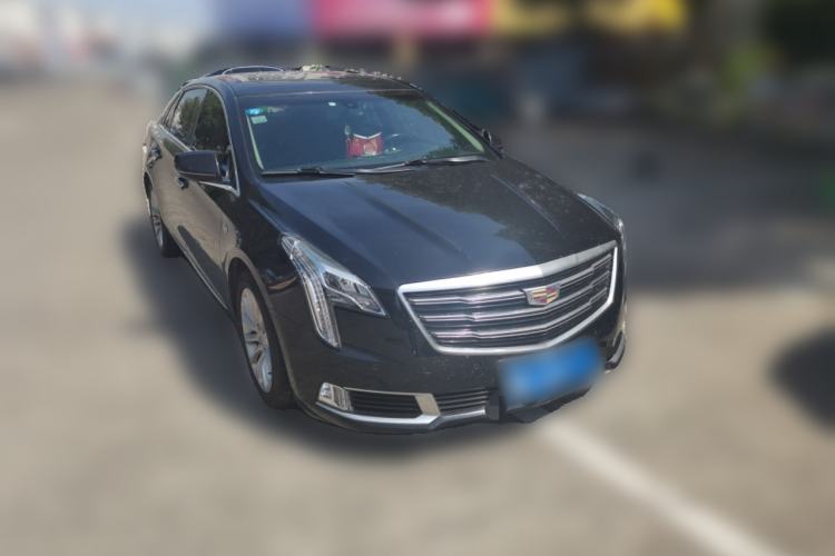 Used Cadillac XTS 2018 28T Elite Edition Front Right 45 Deg