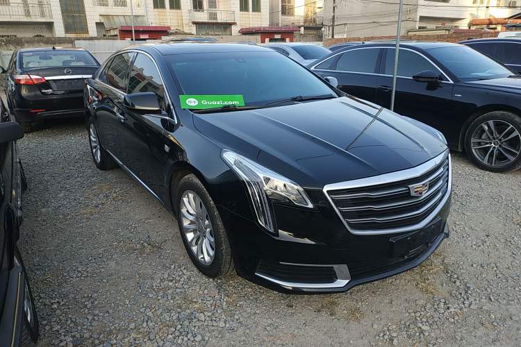 Used Cadillac XTS 2018 28T Tech Edition Front Right 45 Deg
