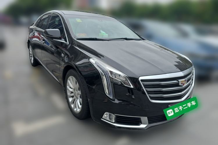 Used Cadillac XTS 2018 28T Elite Edition Front Right 45 Deg