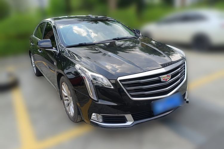 Used Cadillac XTS 2018 28T Elite Edition Front Right 45 Deg