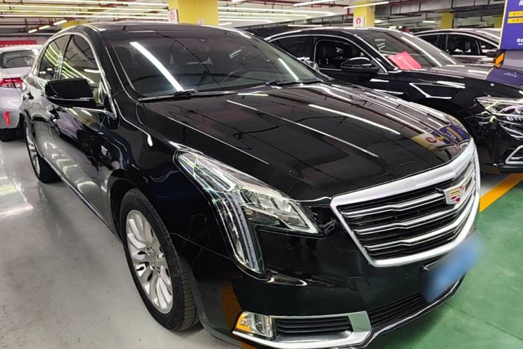 Used Cadillac XTS 2018 28T Elite Edition Front Right 45 Deg