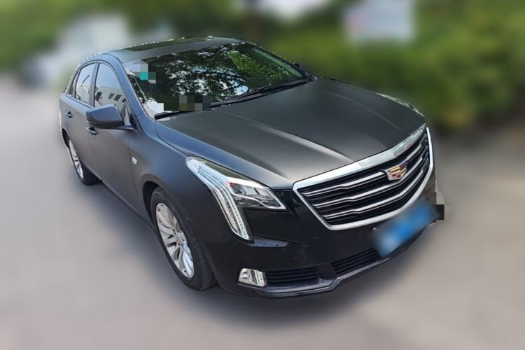 Used Cadillac XTS 2018 28T Elite Edition Front Right 45 Deg