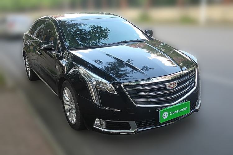 Used Cadillac XTS 2018 28T Elite Edition Front Right 45 Deg
