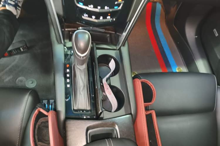 Used Cadillac XTS 2018 28T Tech Edition Gear Lever