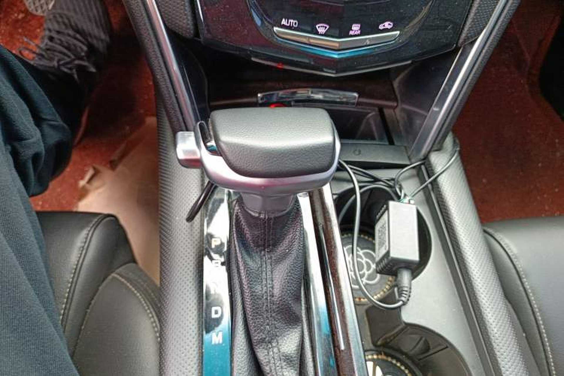 Used Cadillac XTS 2018 28T Tech Edition Gear Lever