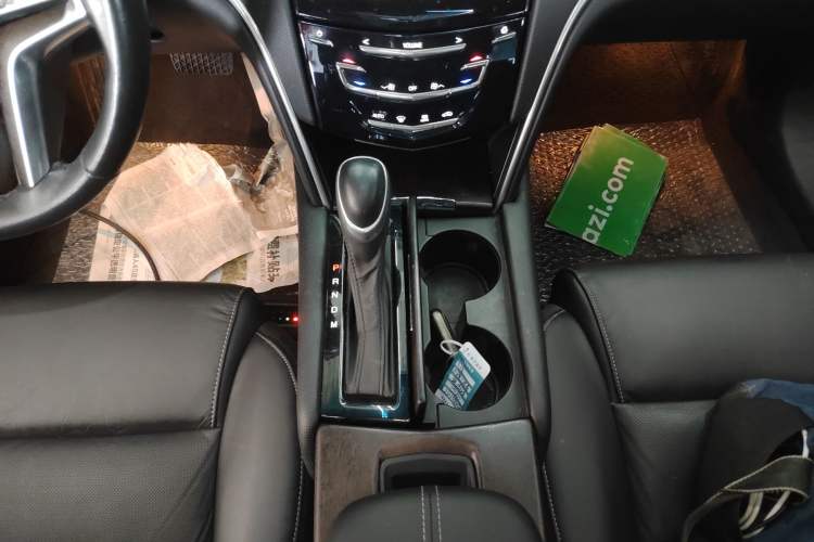 Used Cadillac XTS 2018 28T Elite Edition Gear Lever