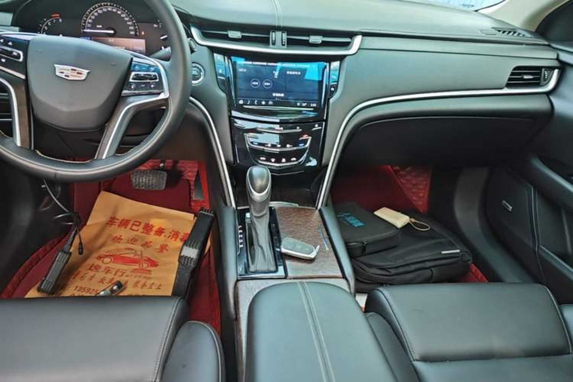 Used Cadillac XTS 2018 28T Tech Edition Gear Lever