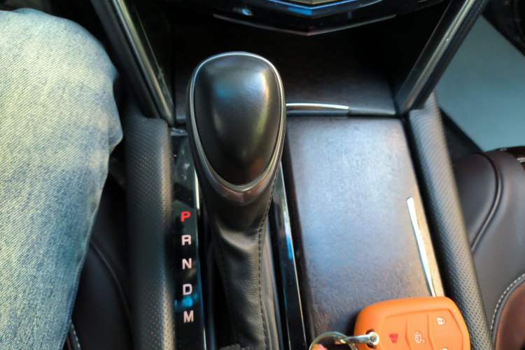 Used Cadillac XTS 2018 28T Tech Edition Gear Lever