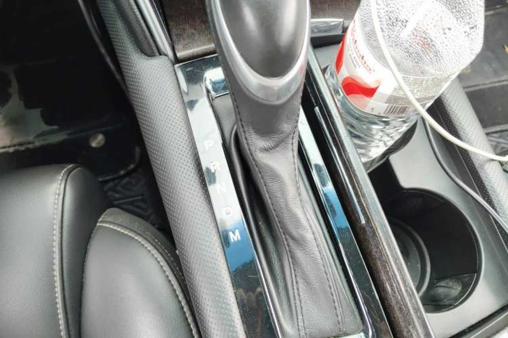 Used Cadillac XTS 2018 28T Tech Edition Gear Lever