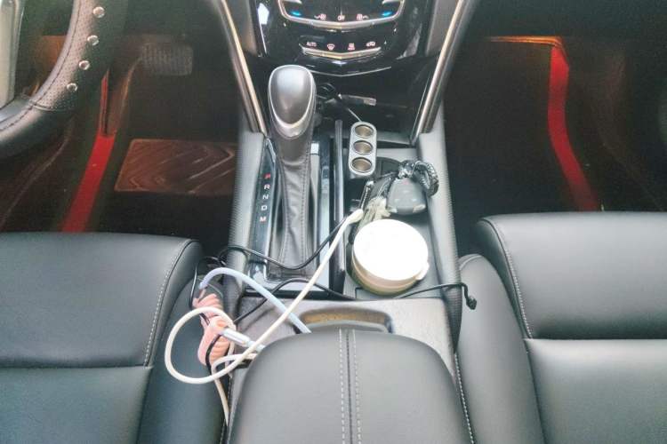 Used Cadillac XTS 2018 28T Tech Edition Gear Lever