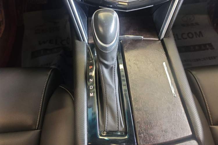 Used Cadillac XTS 2018 28T Tech Edition Gear Lever