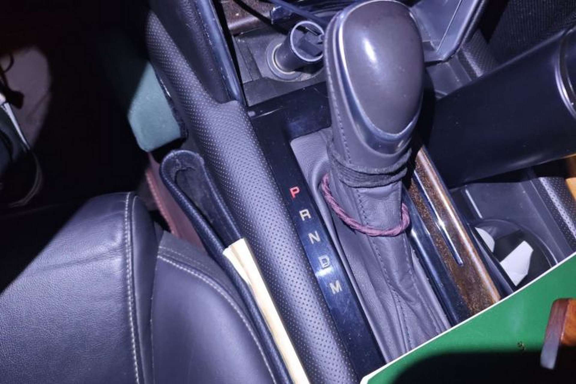 Used Cadillac XTS 2018 28T Elite Edition Gear Lever