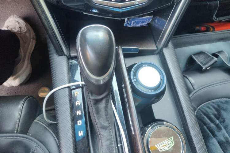 Used Cadillac XTS 2018 28T Tech Edition Gear Lever