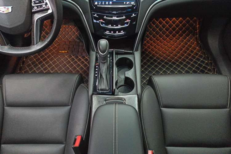 Used Cadillac XTS 2018 28T Tech Edition Gear Lever
