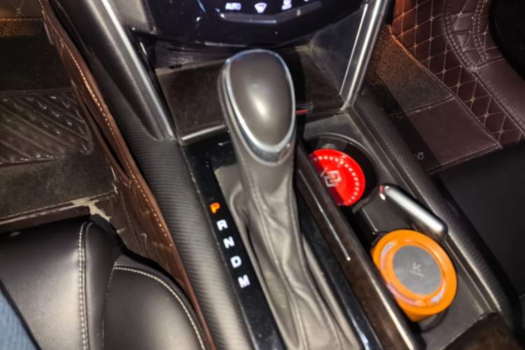 Used Cadillac XTS 2018 28T Tech Edition Gear Lever