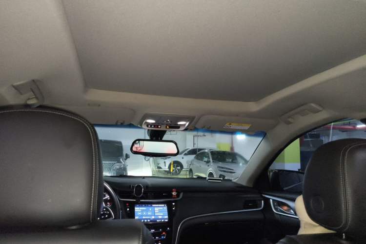 Used Cadillac XTS 2018 28T Elite Edition Headliner