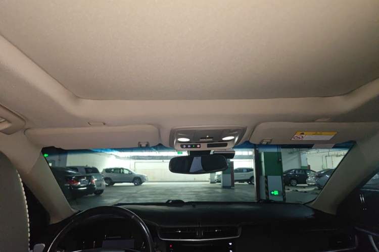Used Cadillac XTS 2018 28T Elite Edition Headliner