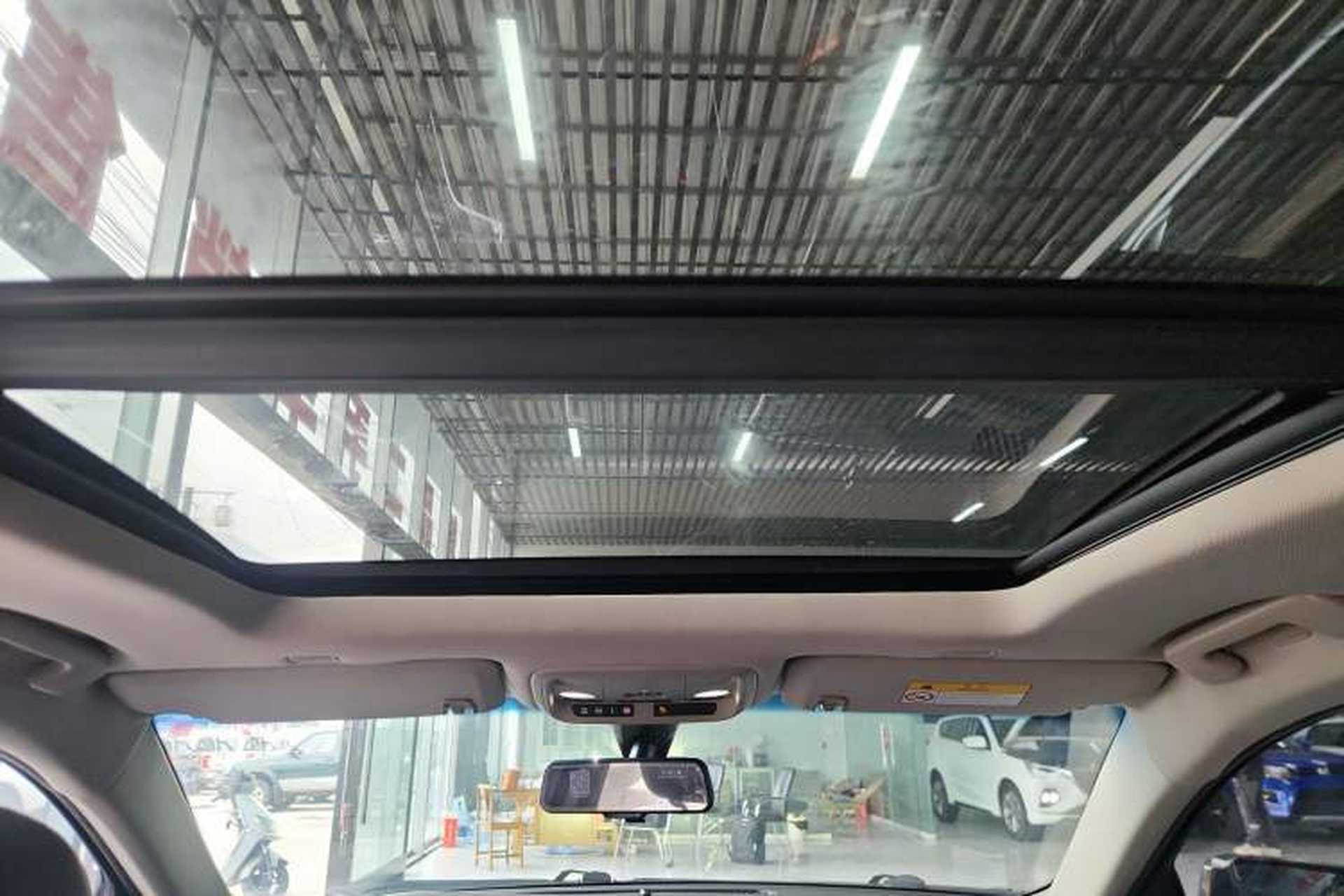 Used Cadillac XTS 2018 28T Tech Edition Headliner