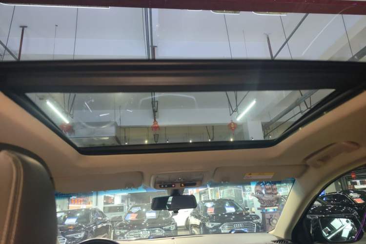 Used Cadillac XTS 2018 28T Tech Edition Headliner