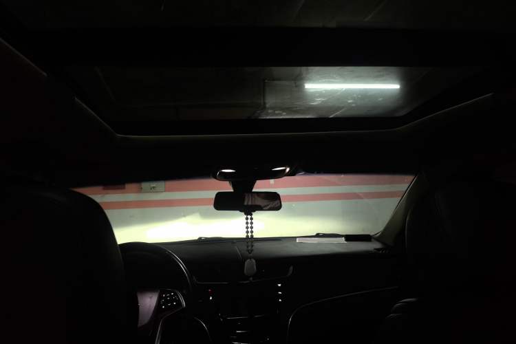 Used Cadillac XTS 2018 28T Tech Edition Headliner
