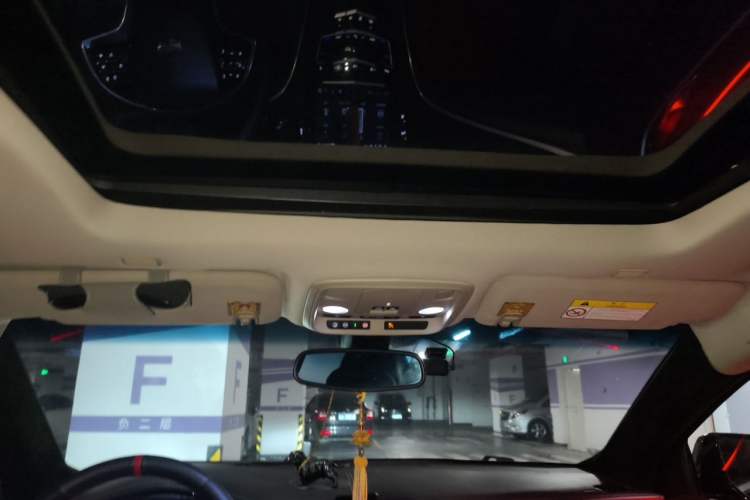Used Cadillac XTS 2018 28T Tech Edition Headliner