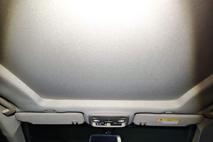 Used Cadillac XTS 2018 28T Tech Edition Headliner