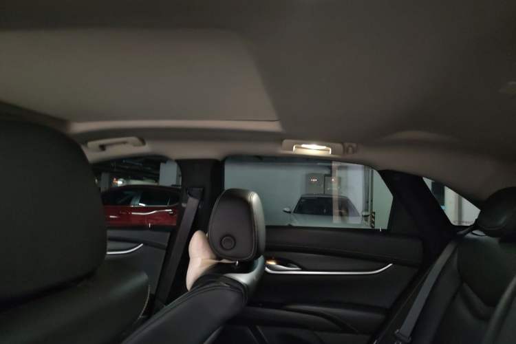 Used Cadillac XTS 2018 28T Tech Edition Headliner