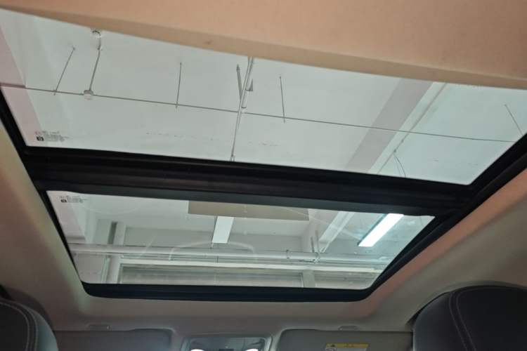 Used Cadillac XTS 2018 28T Elite Edition Headliner