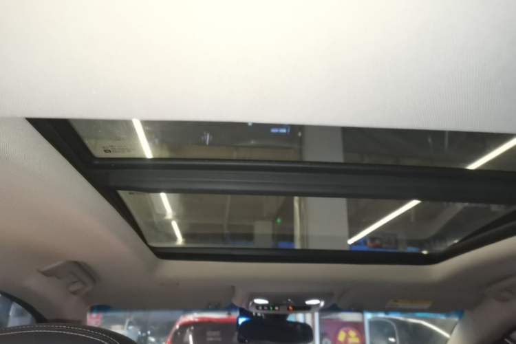 Used Cadillac XTS 2018 28T Elite Edition Headliner