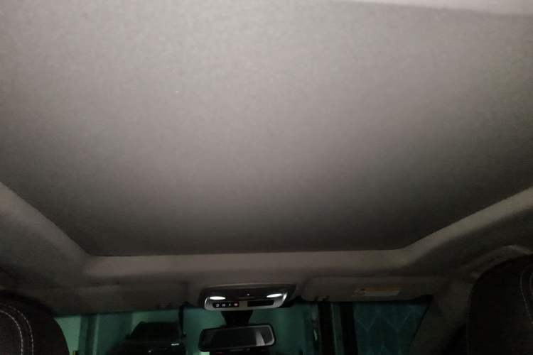 Used Cadillac XTS 2018 28T Tech Edition Headliner