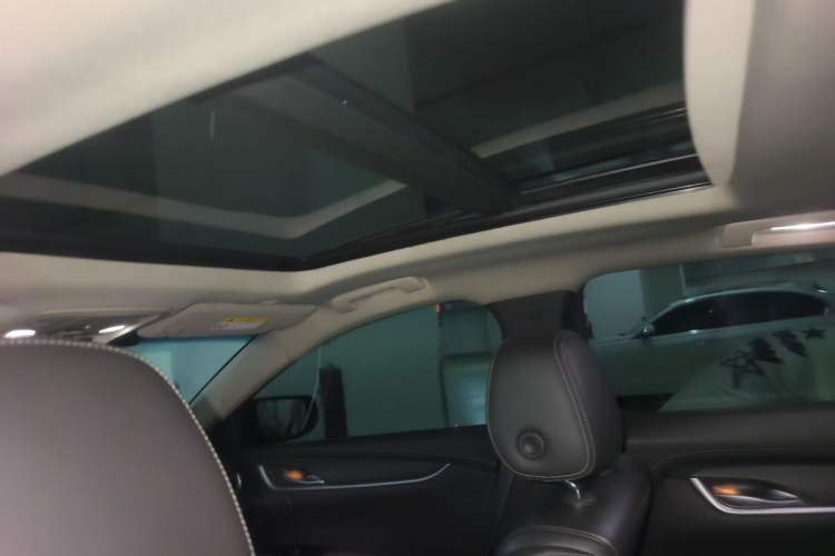 Used Cadillac XTS 2018 28T Tech Edition Headliner