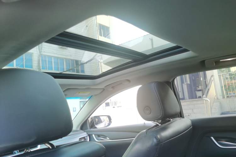 Used Cadillac XTS 2018 28T Tech Edition Headliner