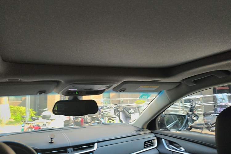 Used Cadillac XTS 2018 28T Tech Edition Headliner