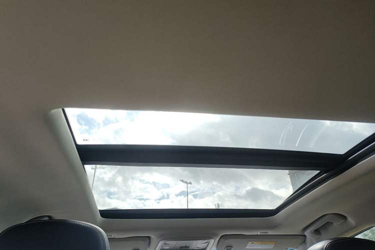 Used Cadillac XTS 2018 28T Elite Edition Headliner