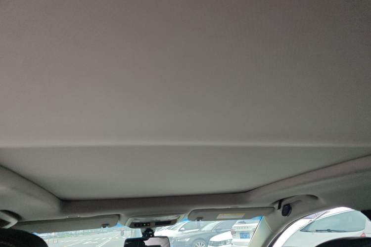 Used Cadillac XTS 2018 28T Elite Edition Headliner