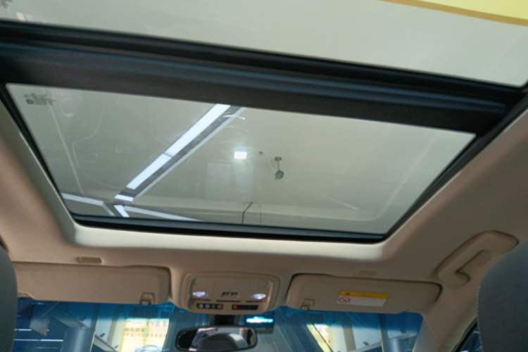 Used Cadillac XTS 2018 28T Elite Edition Headliner