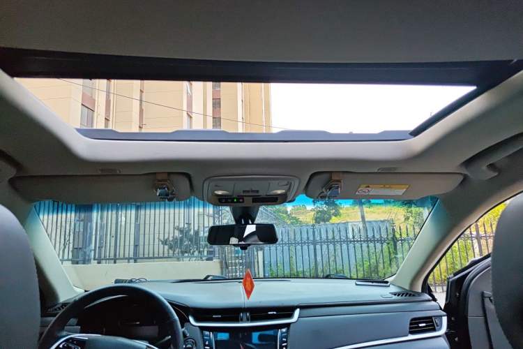 Used Cadillac XTS 2018 28T Tech Edition Headliner