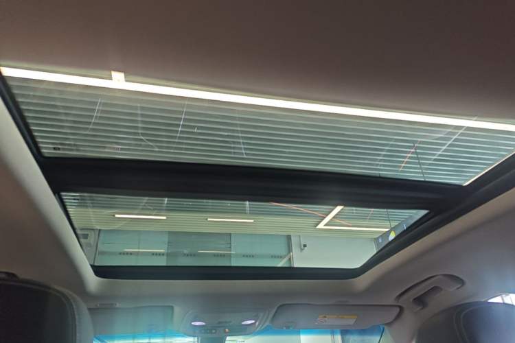Used Cadillac XTS 2018 28T Tech Edition Headliner