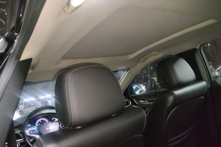 Used Cadillac XTS 2018 28T Elite Edition Headliner