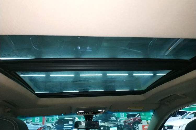 Used Cadillac XTS 2018 28T Tech Edition Headliner